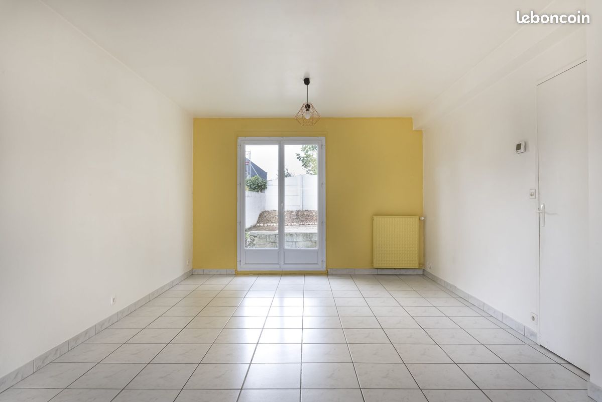 Maison 4 pièces 93 m² · à Montreuil-Juigné · 93 m² · 249 900 €
