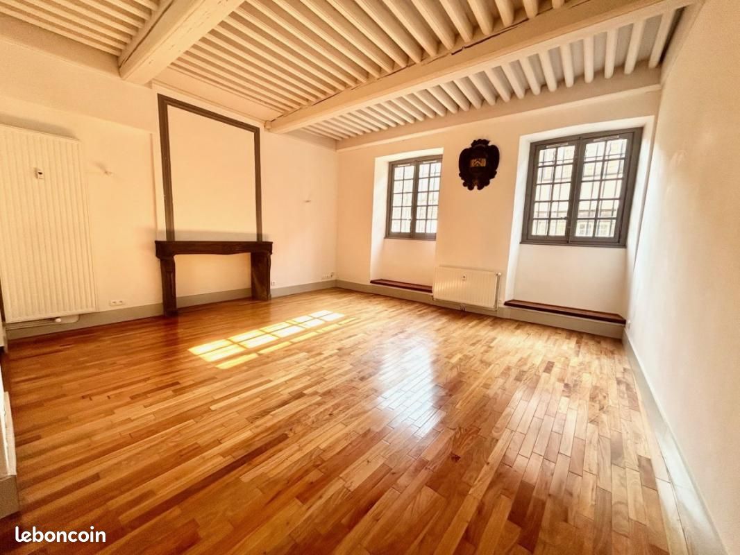 Appartement 1 pièce 45 m² · à Riom · 45 m² · 85 600 €