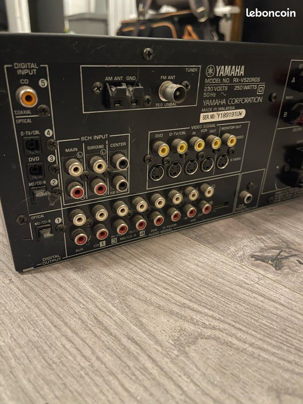 Ampli home cinéma Yamaha RX-V520RDS (image 4)
