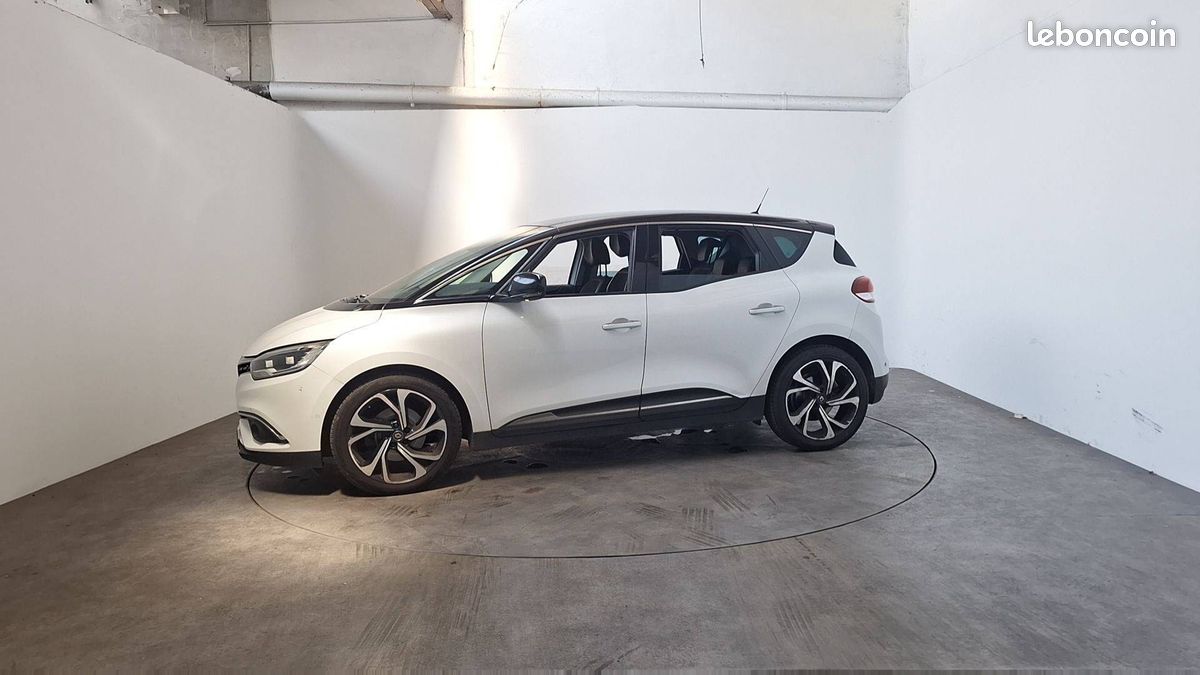 Renault scenic blue dci 120 edc intens (image 4)