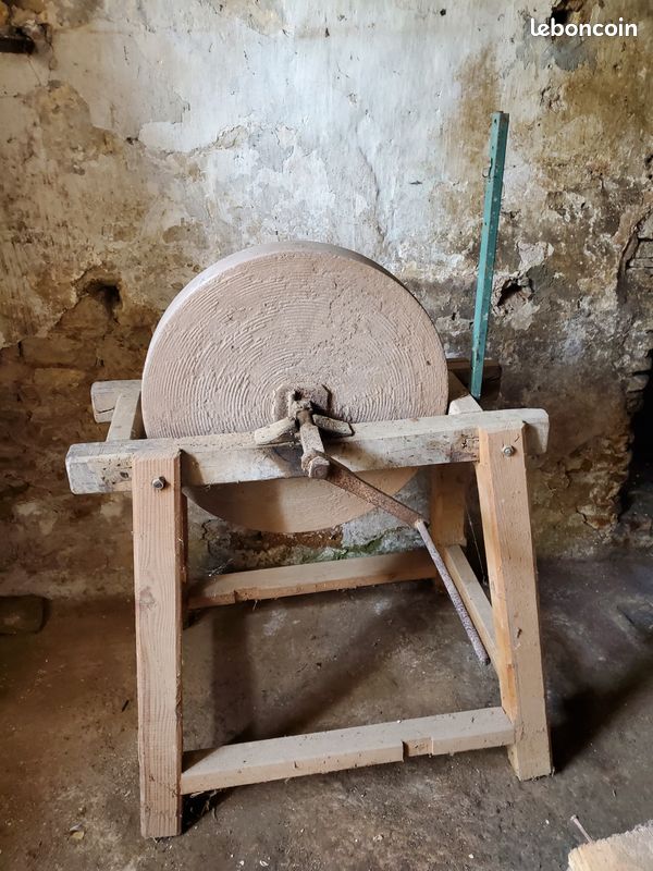 Meule d'affûtage (image 2)