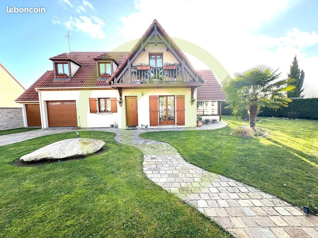 Maison 7 pièces 142 m² · à La Ferté-Alais · 142 m² · 416 000 €