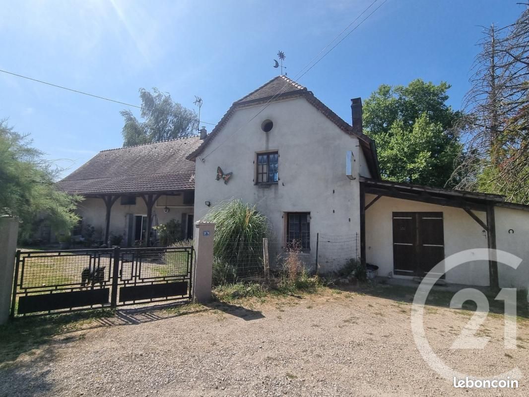 Maison 5 pièces 137 m² · à Sornay · 137 m² · 170 000 €