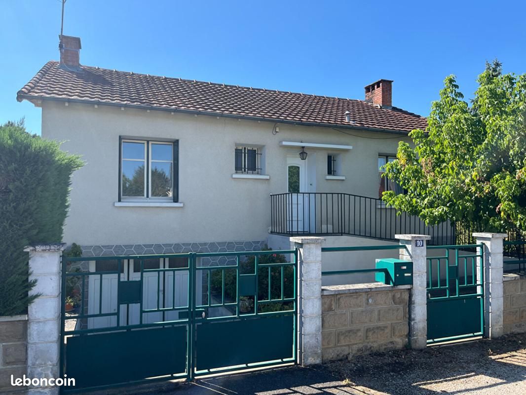 Maison 4 pièces 70 m² · à Lussac-les-Châteaux · 70 m² · 87 000 €