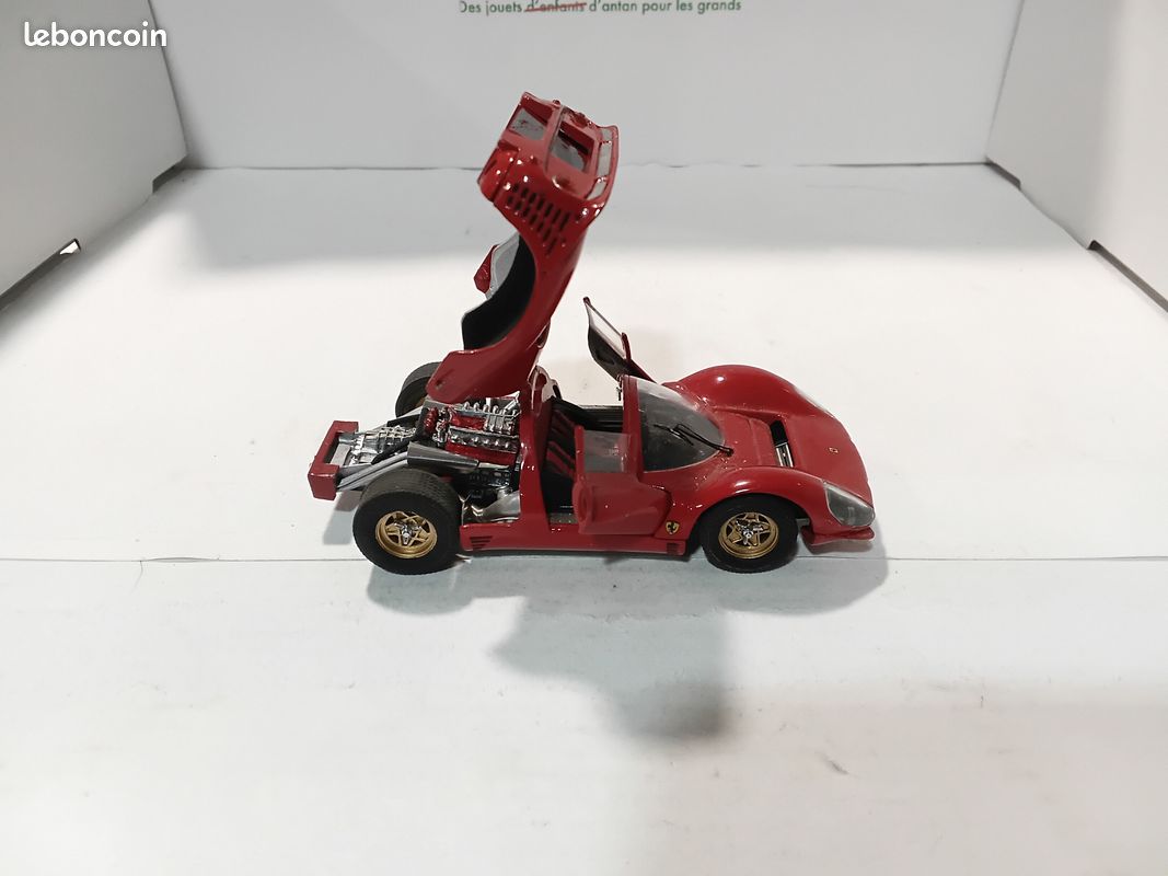 Miniature Ferrari P4 Jouef 1/43 - Voiture De Sport Rouge En Métal - Occasion