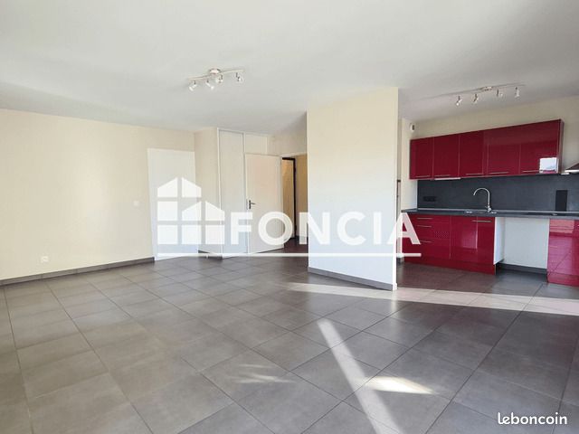 Appartement 2 pièces 62 m² · à Grenoble · 62 m² · 1 005 €