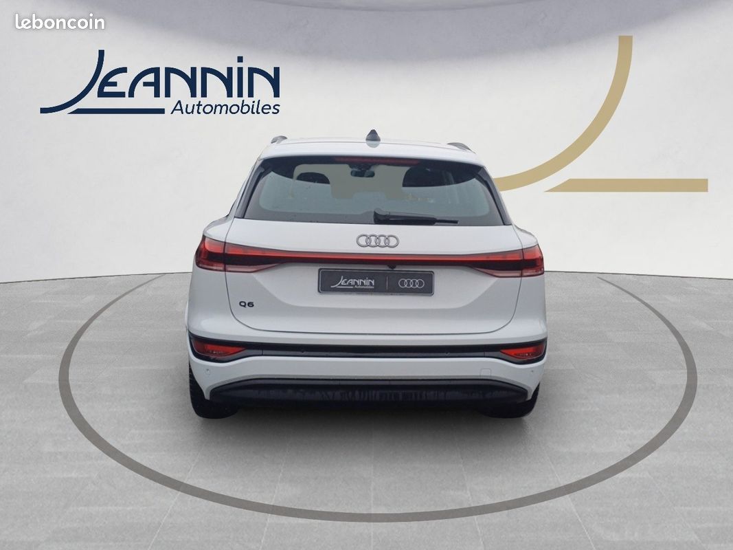 AUDI Q6 e-tron 306 ch 100 kWh performance Design (image 4)