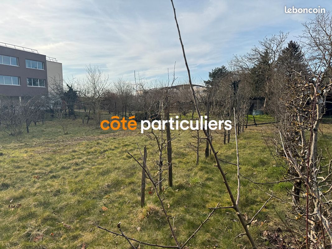 Terrain 1290 m² · à Olivet · 1 290 m² · 249 900 €