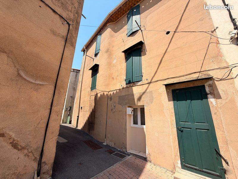 Maison 4 pièces 80 m² · à Trets · 80 m² · 200 000 €