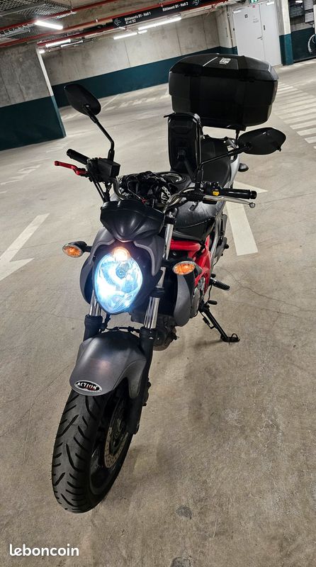 Moto Suzuki Gladius 650 ABS- Permis A2 (image 3)