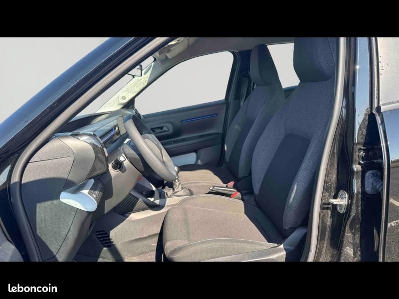 Citroen C3 1.2 Turbo 100ch YOU (image 11)