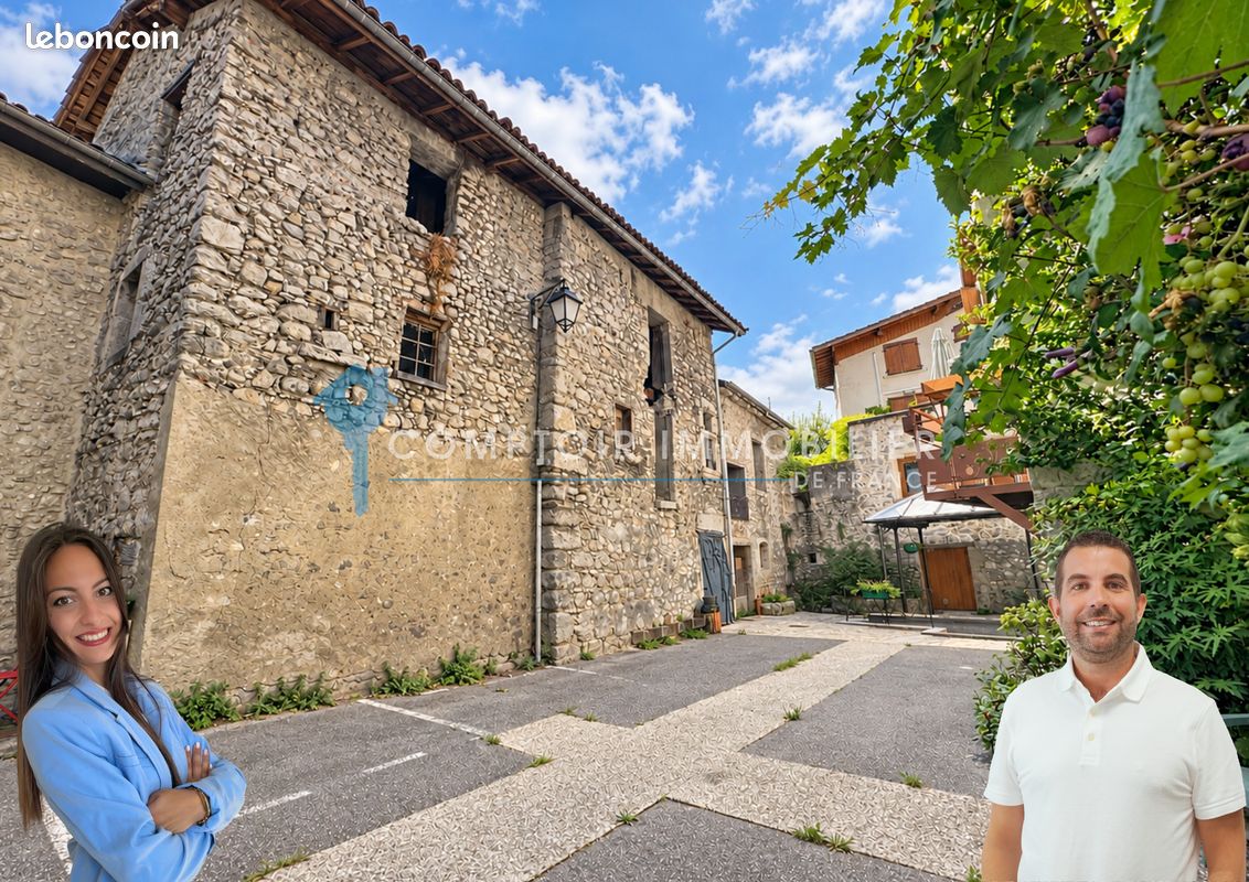 Maison 4 pièces 117 m² · à Lumbin · 117 m² · 55 000 €