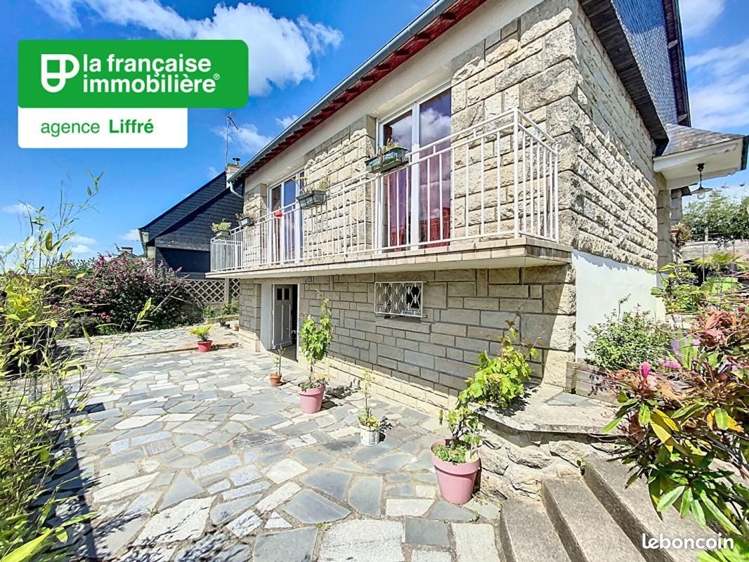 Maison 5 pièces 90 m² · à Liffré · 90 m² · 301 600 €