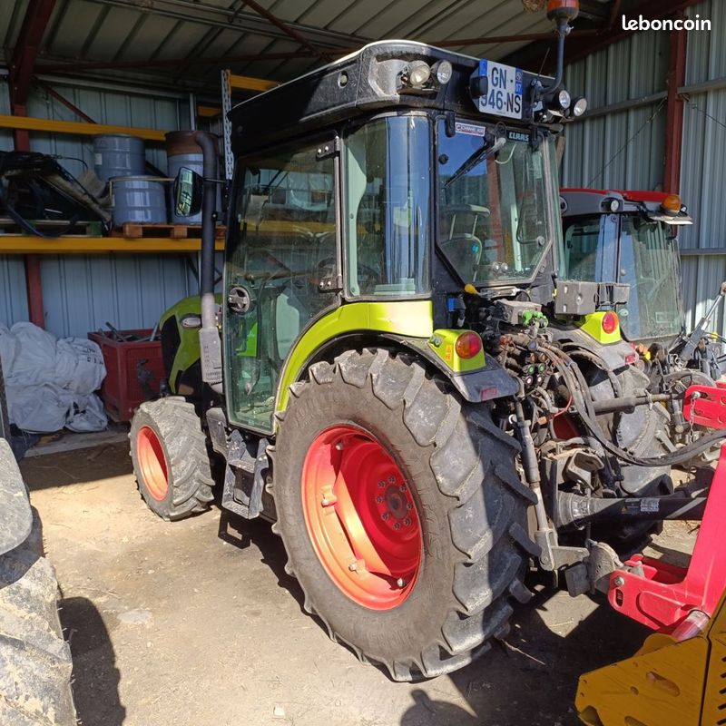Claas NEXOS 230 M (image 5)