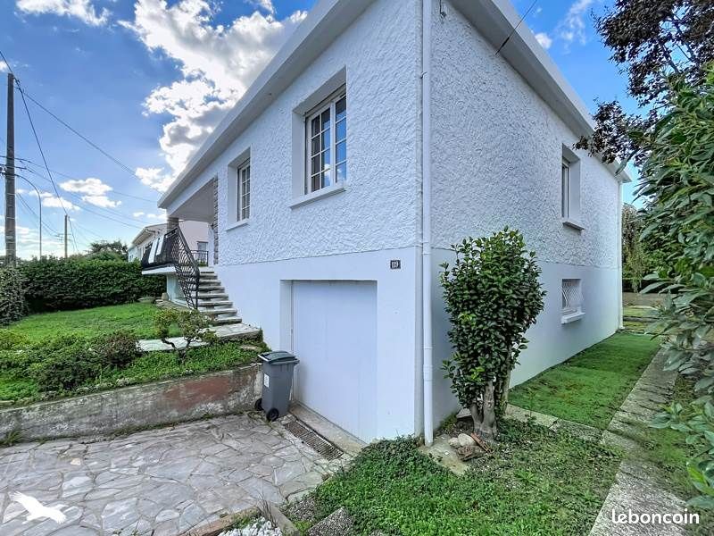 Maison 7 pièces 177 m² · à La Roche-sur-Yon · 177 m² · 279 000 €
