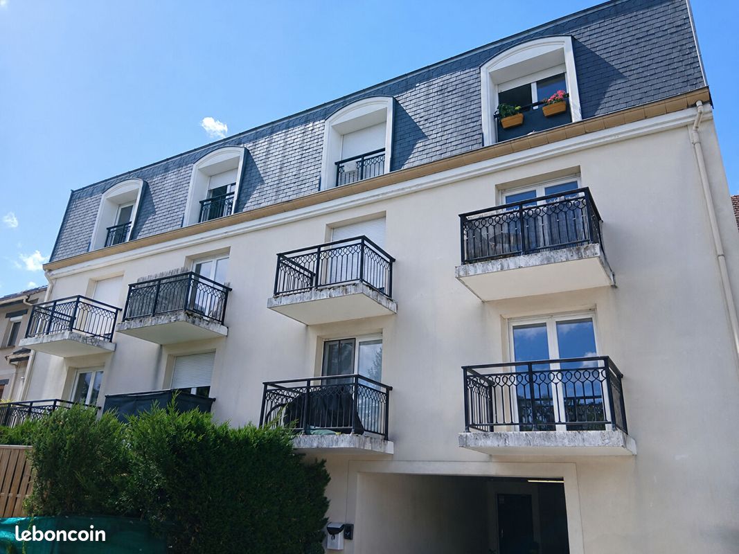 Appartement 1 pièce 40 m² · à Pontault-Combault · 40 m² · 165 000 €