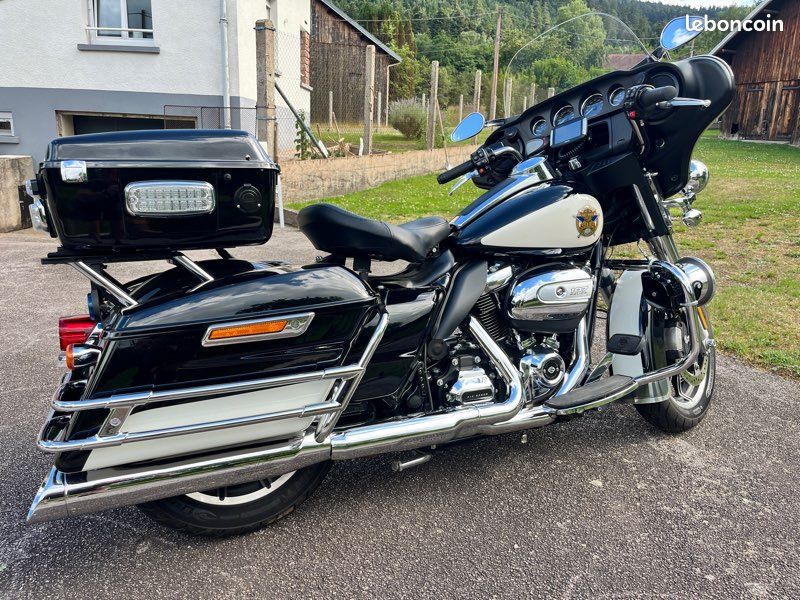 Harley Davidson electra glide shérif (image 3)