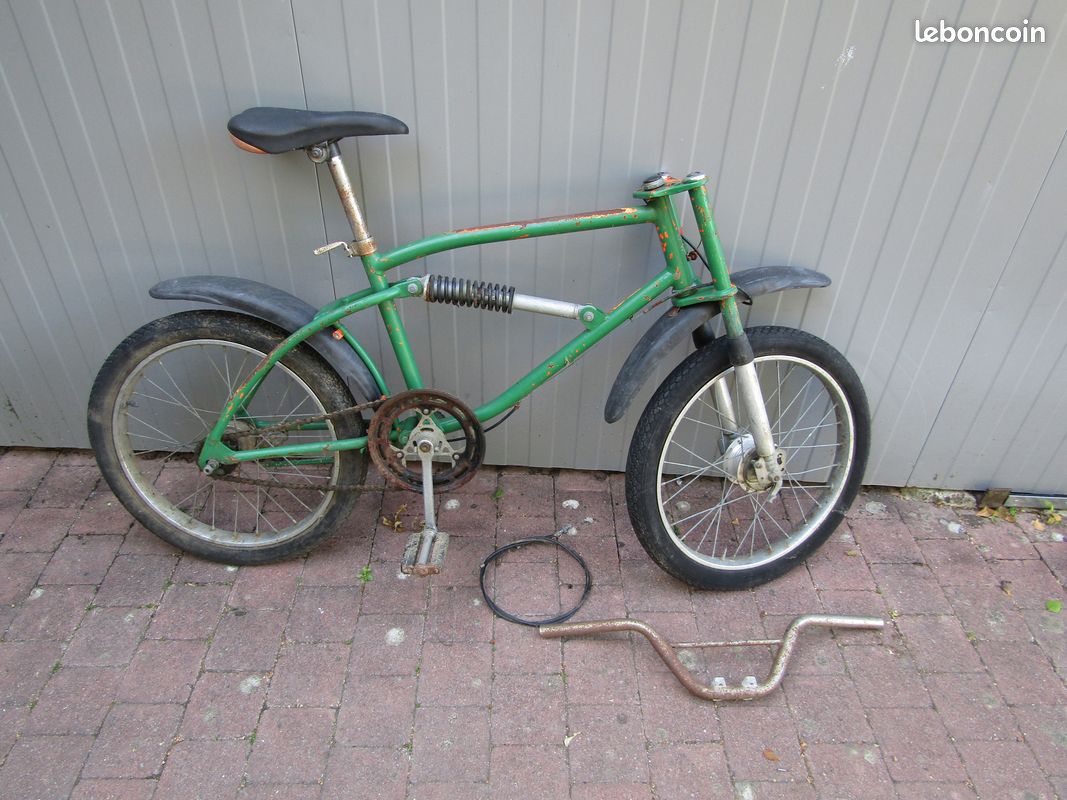 Conception De Maquette De Vélo Bmx 3d Réaliste | PSD Premium