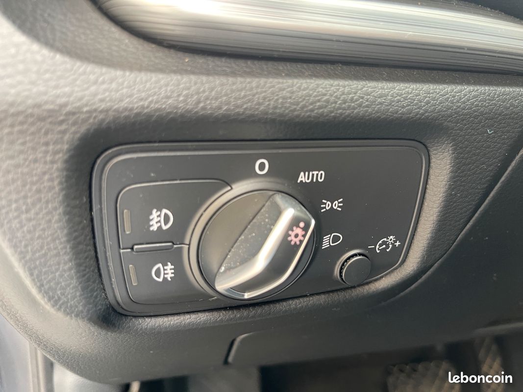 AUDI A3 Sportback 1.4 TFSI 150 AMBITION LUXE S TRONIC 150Ch (image 26)