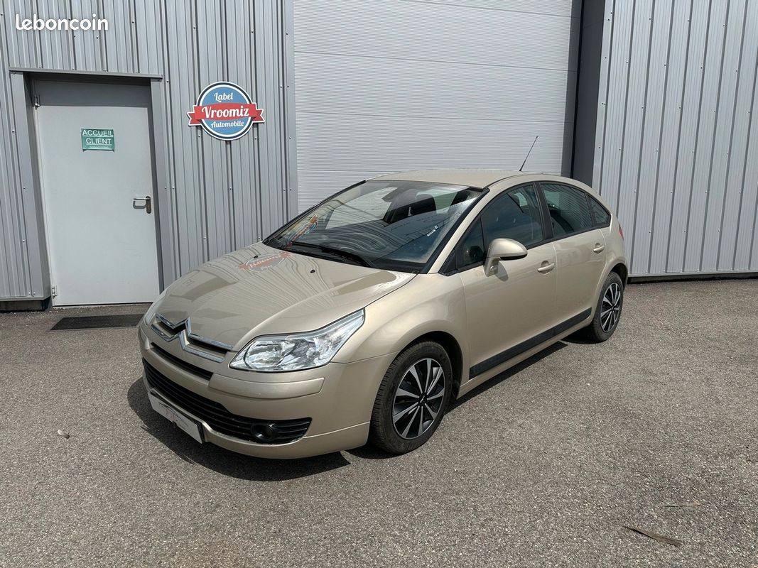 Citroën C4 1.6 HDi 110Ch Ambiance / Kit distribution Neuf (image 1)