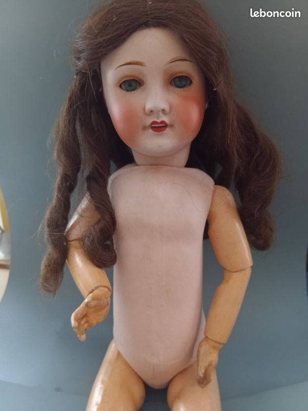 Poupée d'artiste ancienne tête porcelaine poupée de collection 65 cm état voi