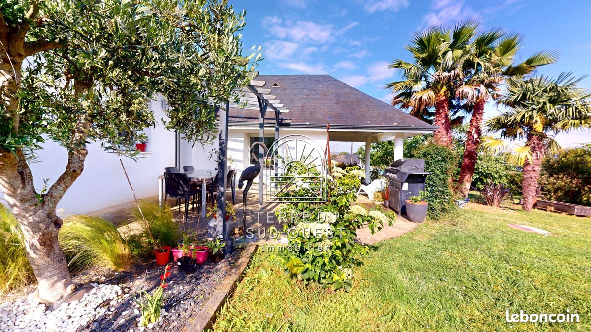 Maison 6 pièces 166 m² · à Lescar · 166 m² · 328 000 €