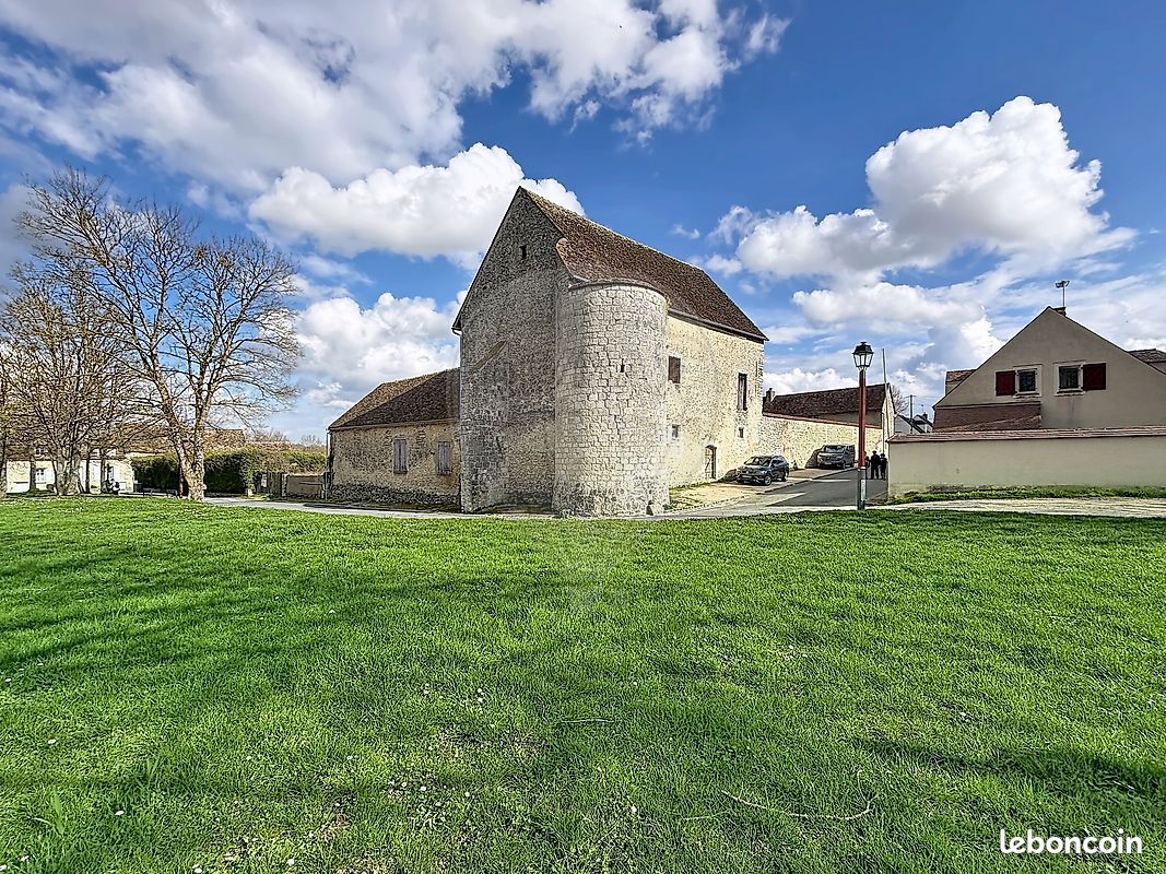 Immeuble 11 pièces 503 m² · à Provins · 503 m² · 789 000 €