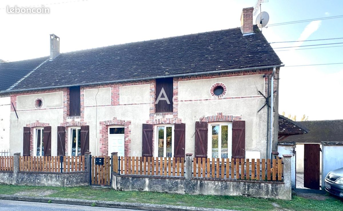 Maison 2 pièces 70 m² · à Nailly · 70 m² · 139 000 €
