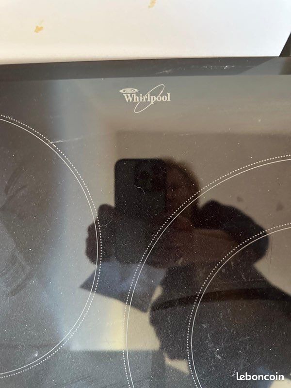 Don plaque induction 3 feux whirpool (image 1)
