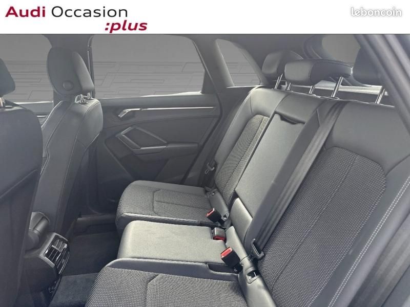 Audi Q3 35 TFSI 150ch S line S tronic 7 (image 11)