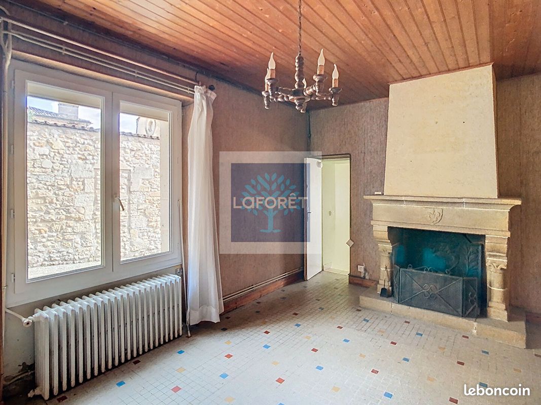 Maison de ville 2 pièces 52 m² - Blaye 33390 (image principale 3)