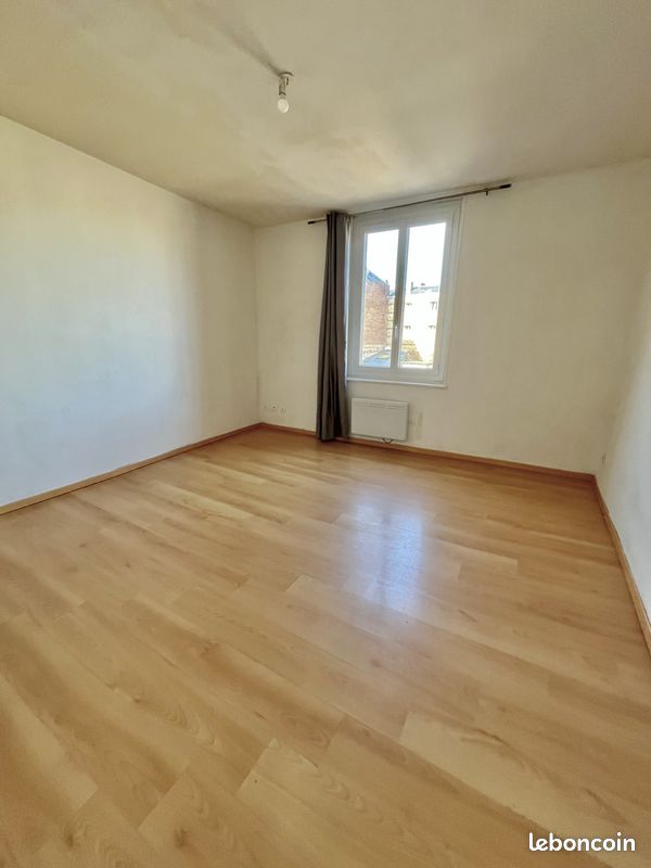 Appartement 2 pièces 38 m² · à Fécamp · 38 m² · 76 000 €
