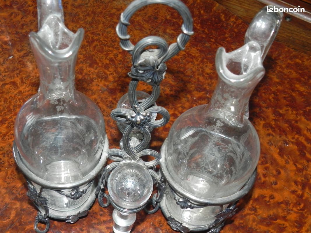 Huilier / Vinaigrier Vintage En Métal Argenté Et Verre Gravé – Art De La Table