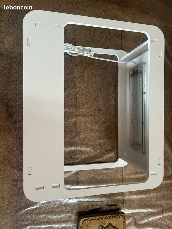 Lampe led pour potager intérieur (image 1)