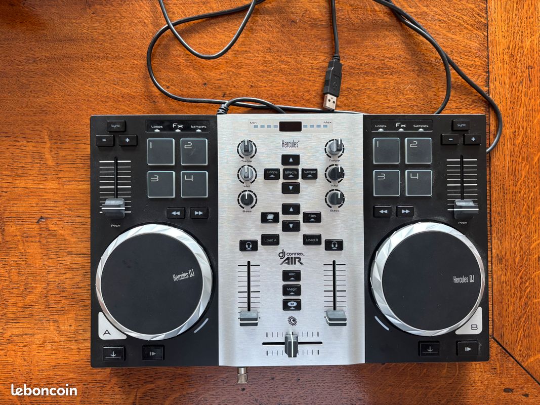 CONTRÔLEUR DJ USB 2 PLATINES HERCULES