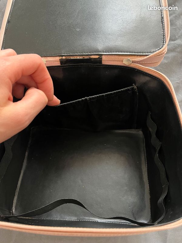 Vanity trousse de toilette maquillage Lanvin (image 12)