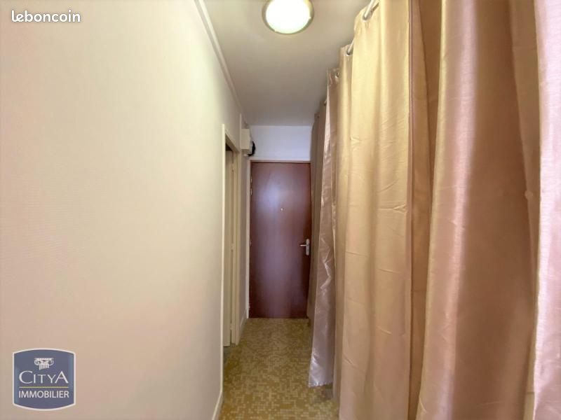 Appartement a louer macon - 1 pièce(s) - 25 m2 - Surfyn