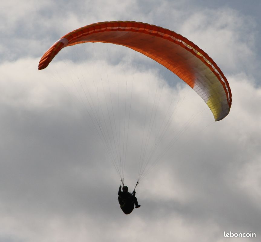 Parapente EN-A+ (PTV 80-105) 11h de vol (image 3)