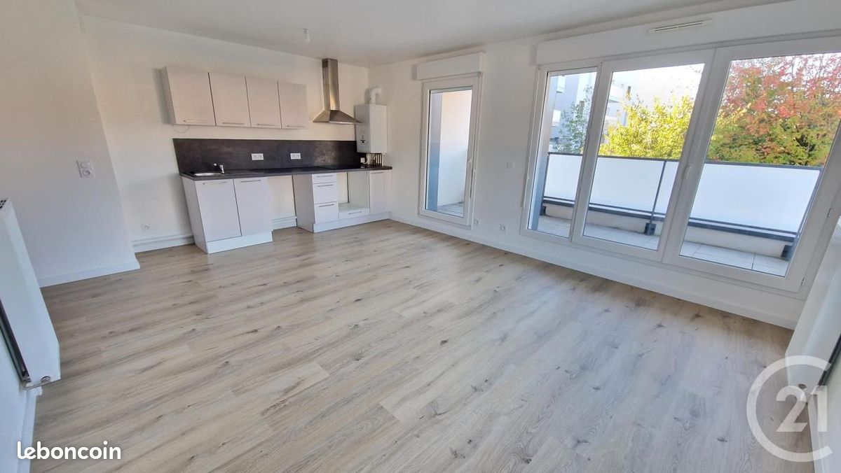 Appartement 4 pièces 80 m² · à Mont-Saint-Aignan · 80 m² · 990 €/mois