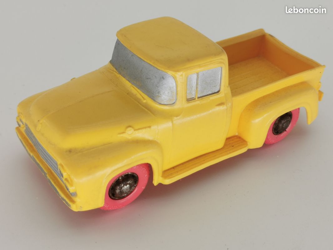 Tomte Laerdal Stavanger (Noorwegen) 1:20 - 1 - Coche a escala - VW Bus