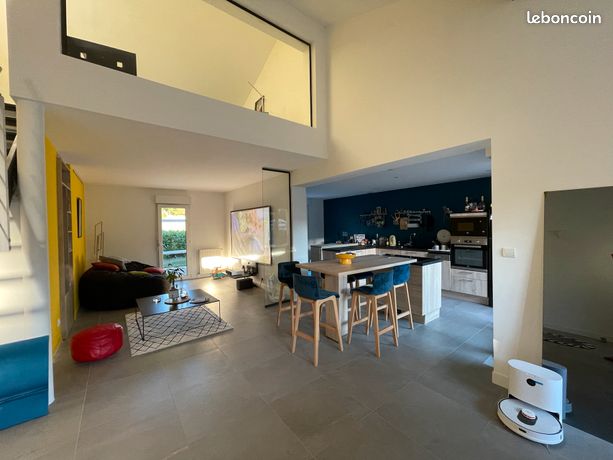 Maison - Calme en bord de rivière - 80m2