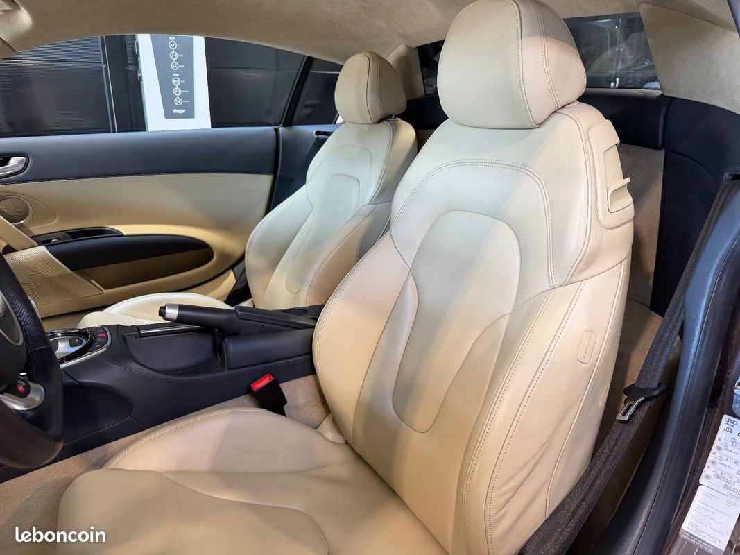 Audi R8 Coupe 4,2L FSI V8 430Ch QUATTRO S-TRONIC PACK CARBONE (image 26)