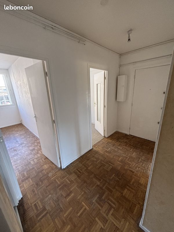 Appartement 3 pièces 56 m² · à Versailles · 56 m² · 1 290 €