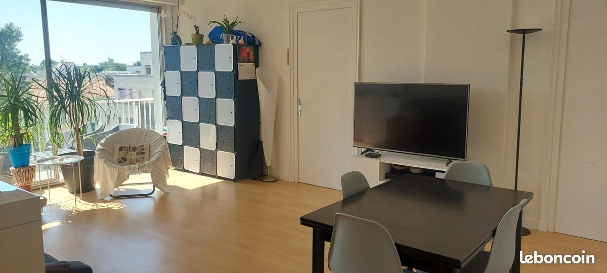 Appartement 3 pièces 80 m² · à La Rochelle · 80 m² · 1 250 €/mois