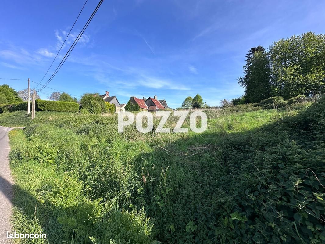 Terrain 1 058 m² Argouges · à Saint-James · 35 000 €