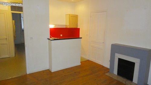 Appartement 2 pièces 37 m² · à Grenoble · 37 m² · 475 €