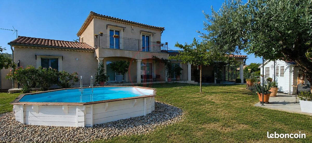Maison 5 pièces 147 m² · à Saint-Privat-des-Vieux · 147 m² · 379 000 €