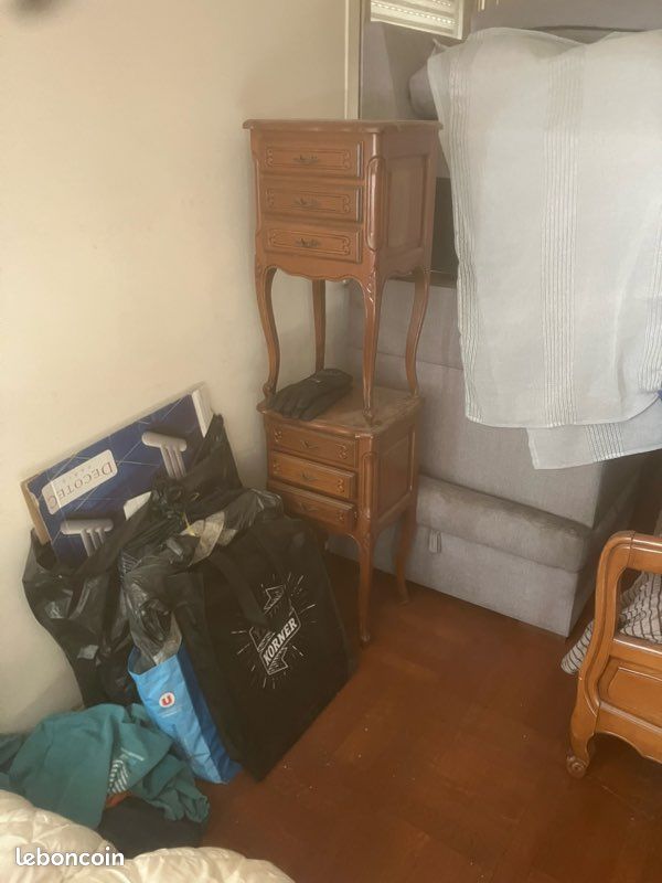 À vendre chevet lit armoire (image 3)