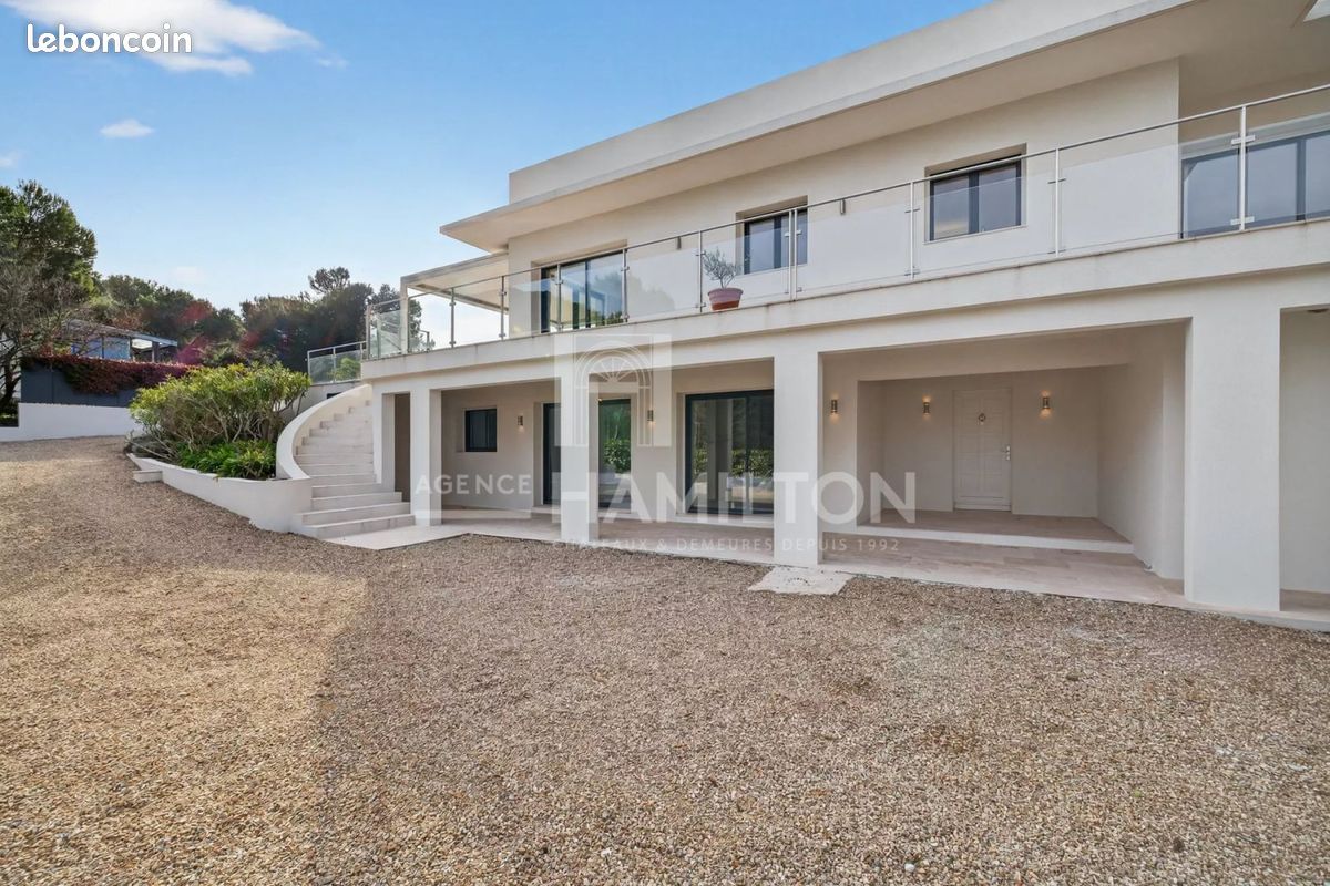 Maison 6 pièces 176 m² · à Nice · 176 m² · 1 750 000 €