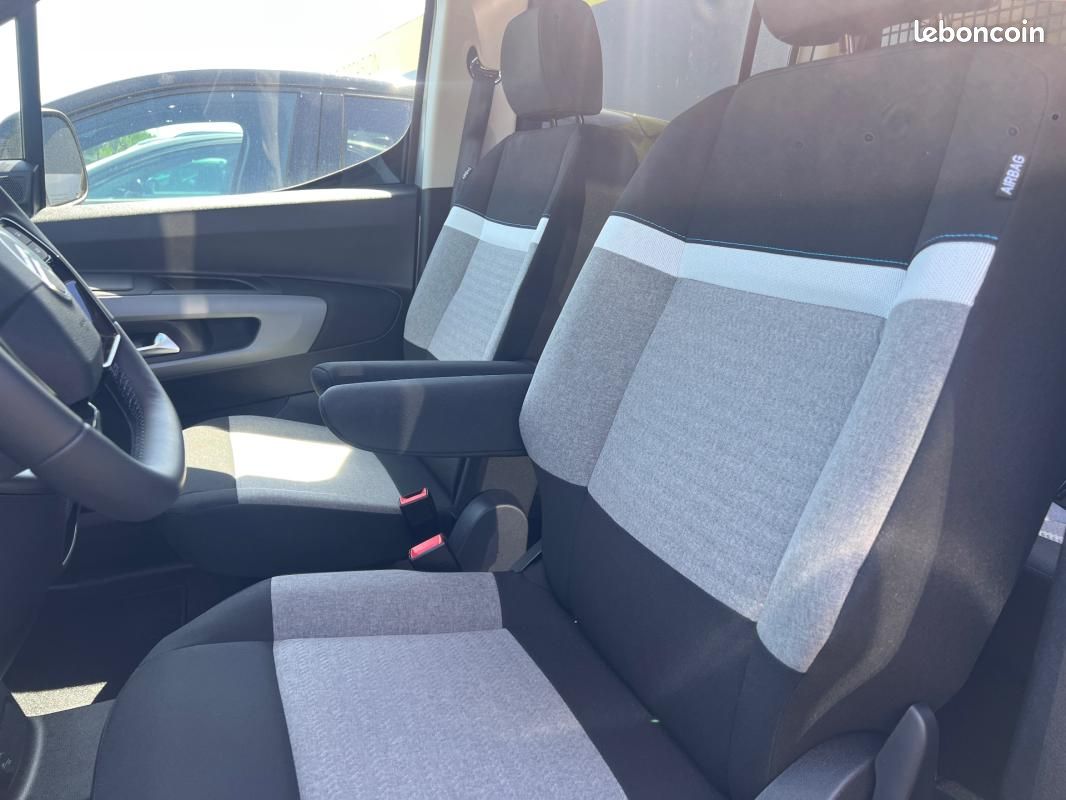 Citroën Berlingo VAN BLUE HDI 130 EAT8 III COMBI M Max N1 (image 12)